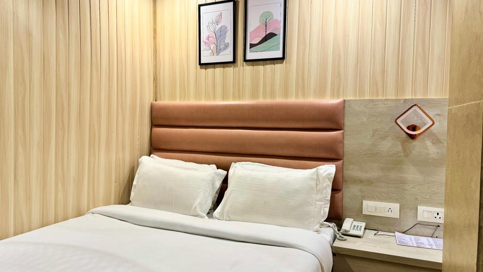 Hotel Pride Inn - 800 Mts From Mall Road Mussoorie Eksteriør bilde