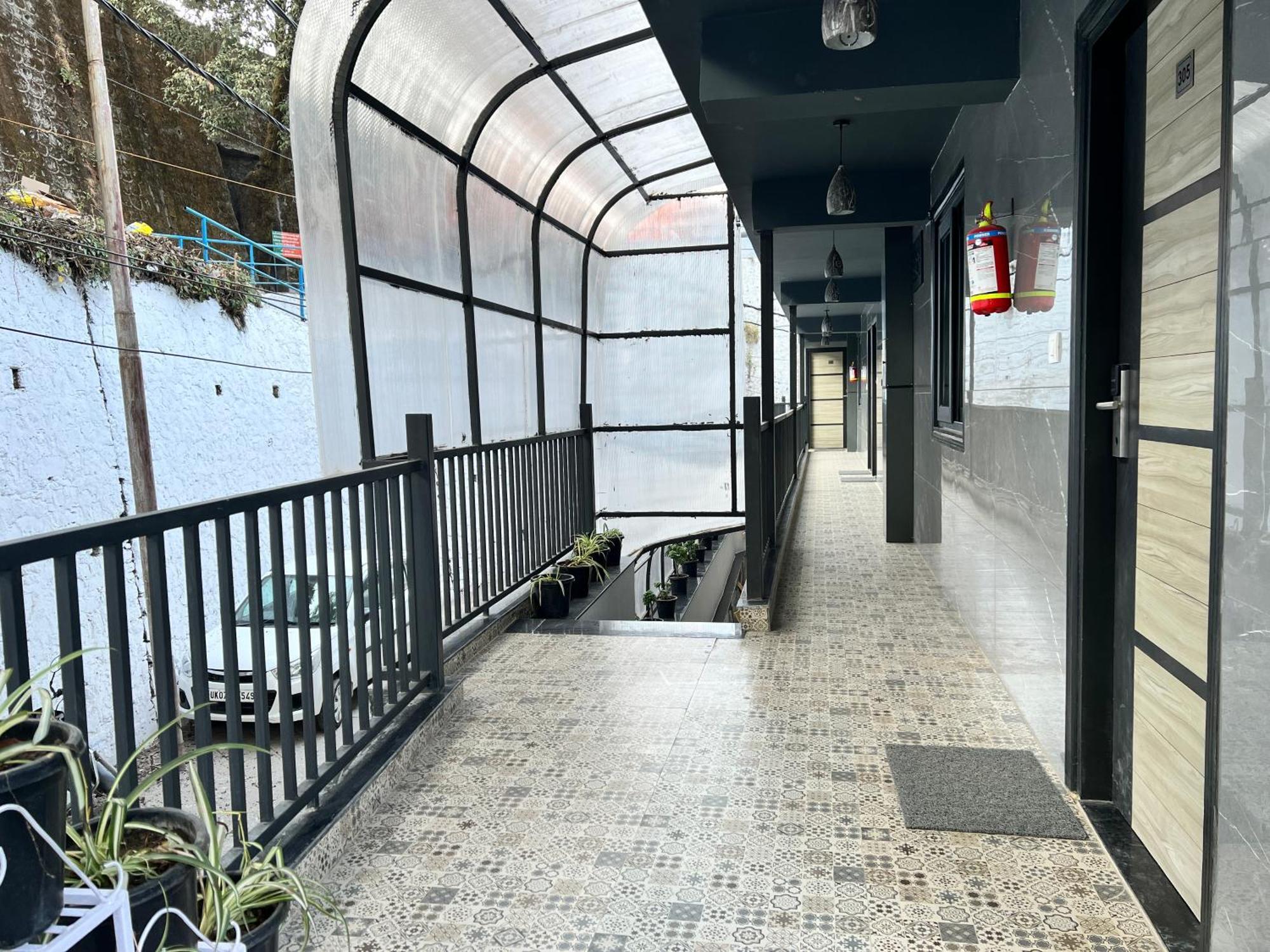 Hotel Pride Inn - 800 Mts From Mall Road Mussoorie Eksteriør bilde